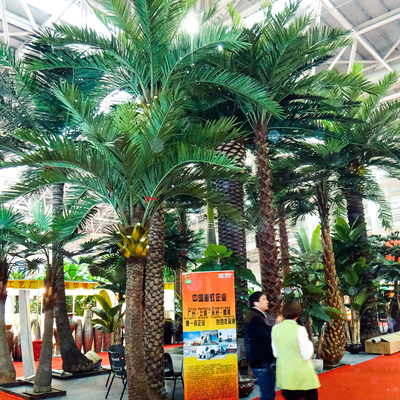Artificial 15m Date Palm Tree For Theme Park Canteen Long Lasting Anti UV
